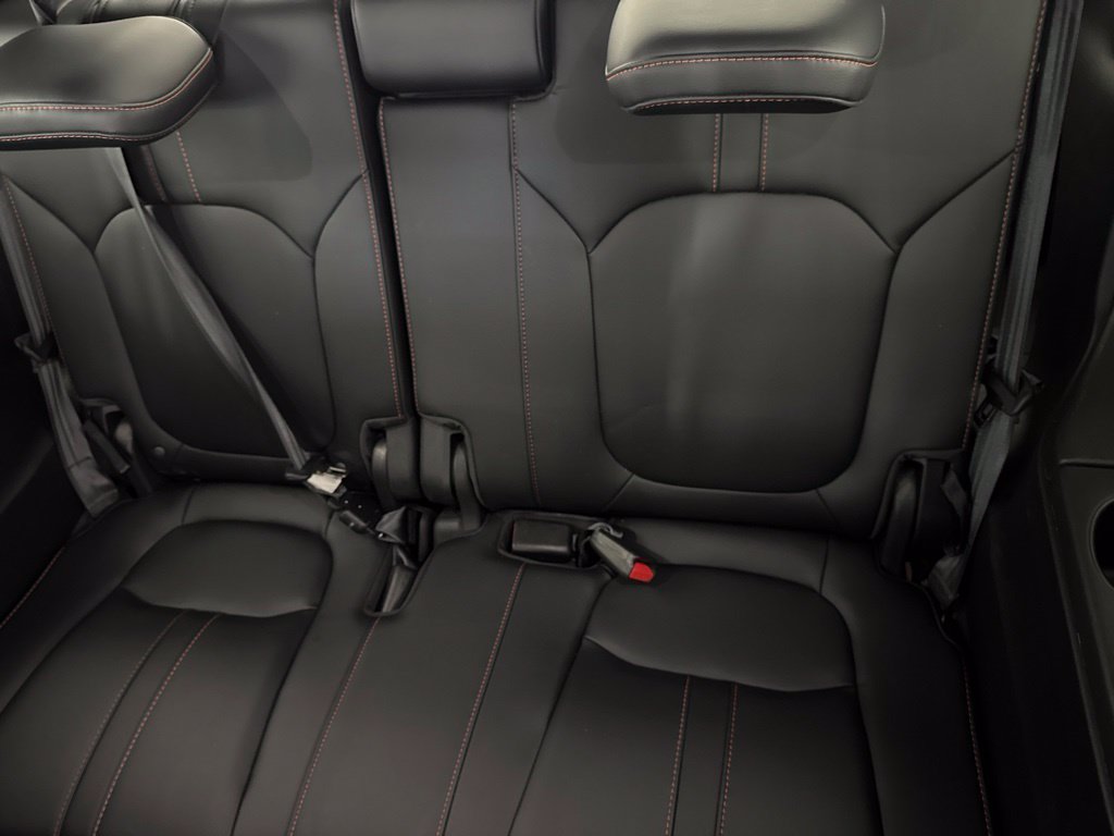 Used 2024 Honda Pilot TrailSport image 40