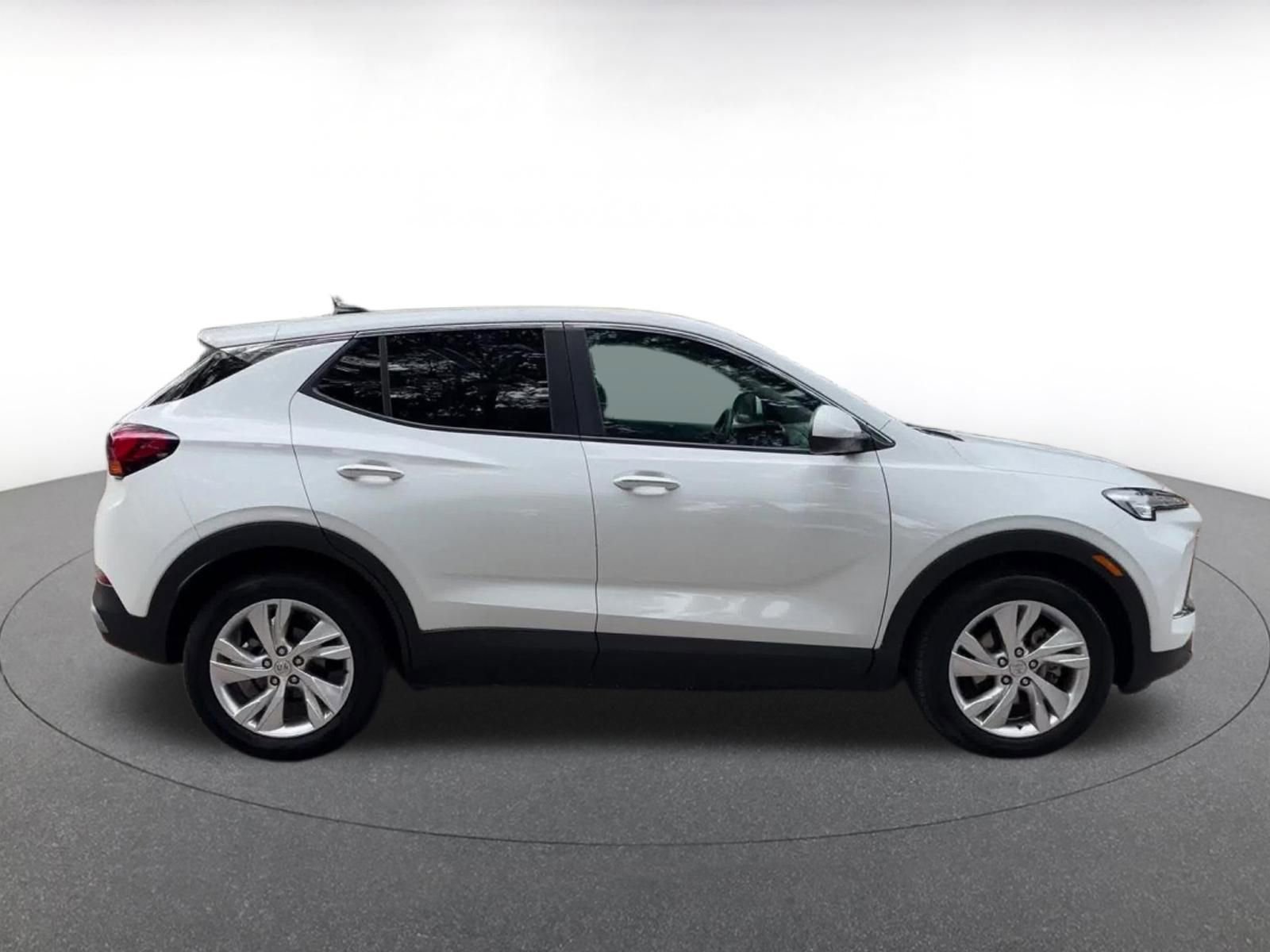 Used 2025 Buick Encore GX Preferred FWD image 16