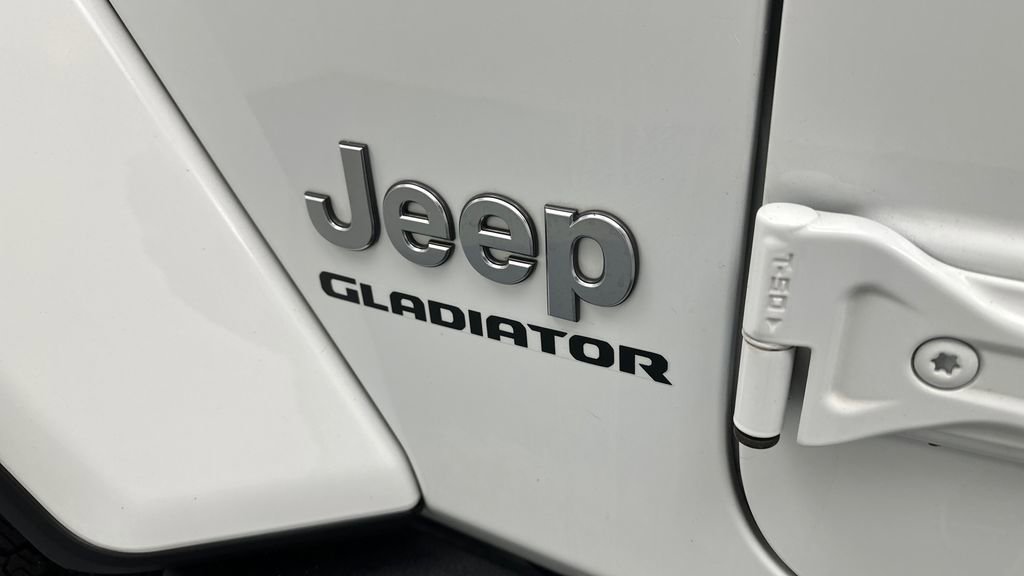 Used 2021 Jeep Gladiator Overland image 21