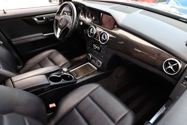 Used 2014 Mercedes-Benz GLK 350 2WD image 18