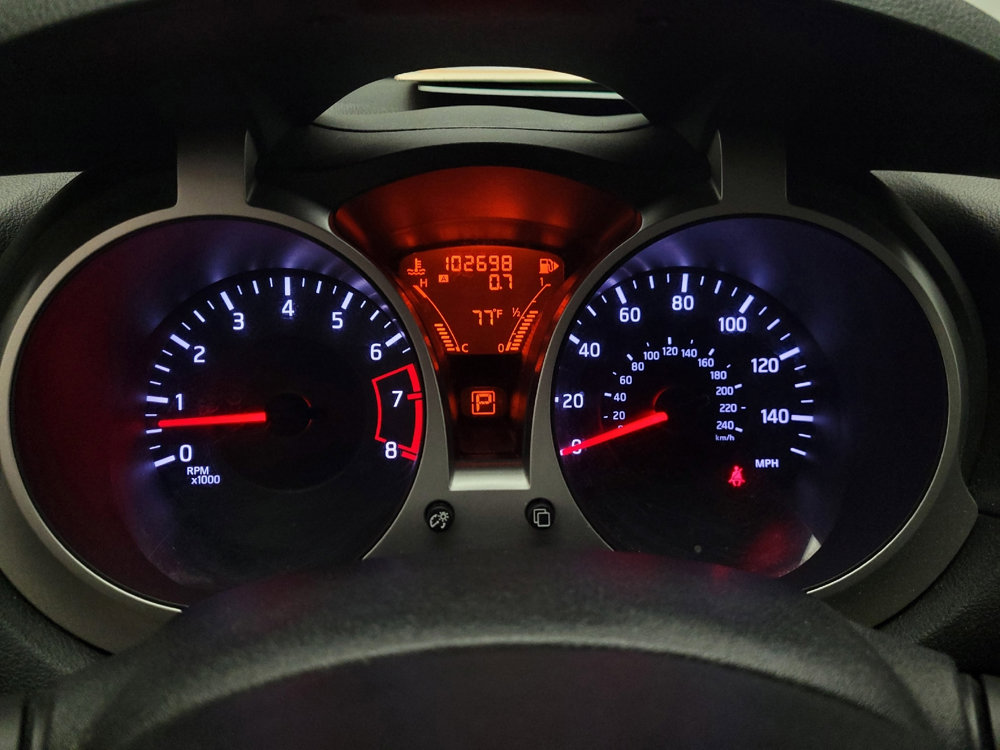 Used 2013 Nissan Juke S image 23