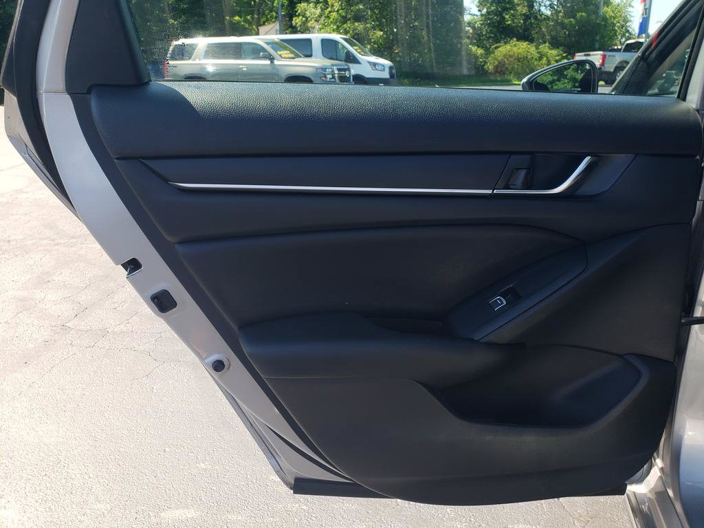Used 2020 Honda Accord EX image 14