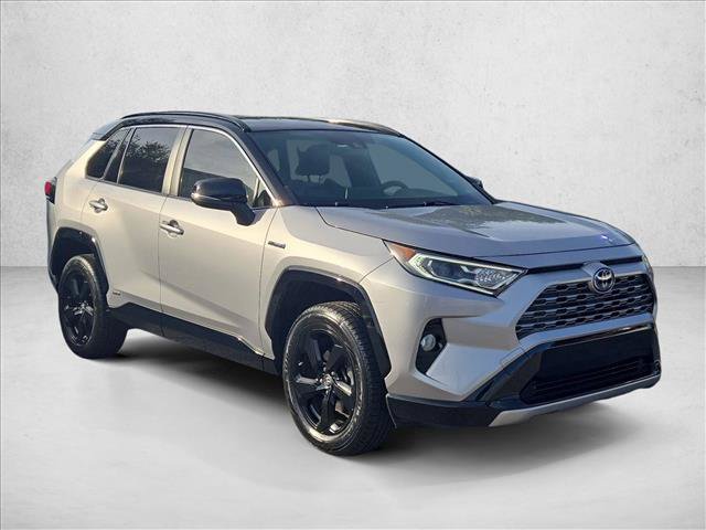 Used 2019 Toyota RAV4 XSE w/ XSE Weather Package AWD/4WD image 3