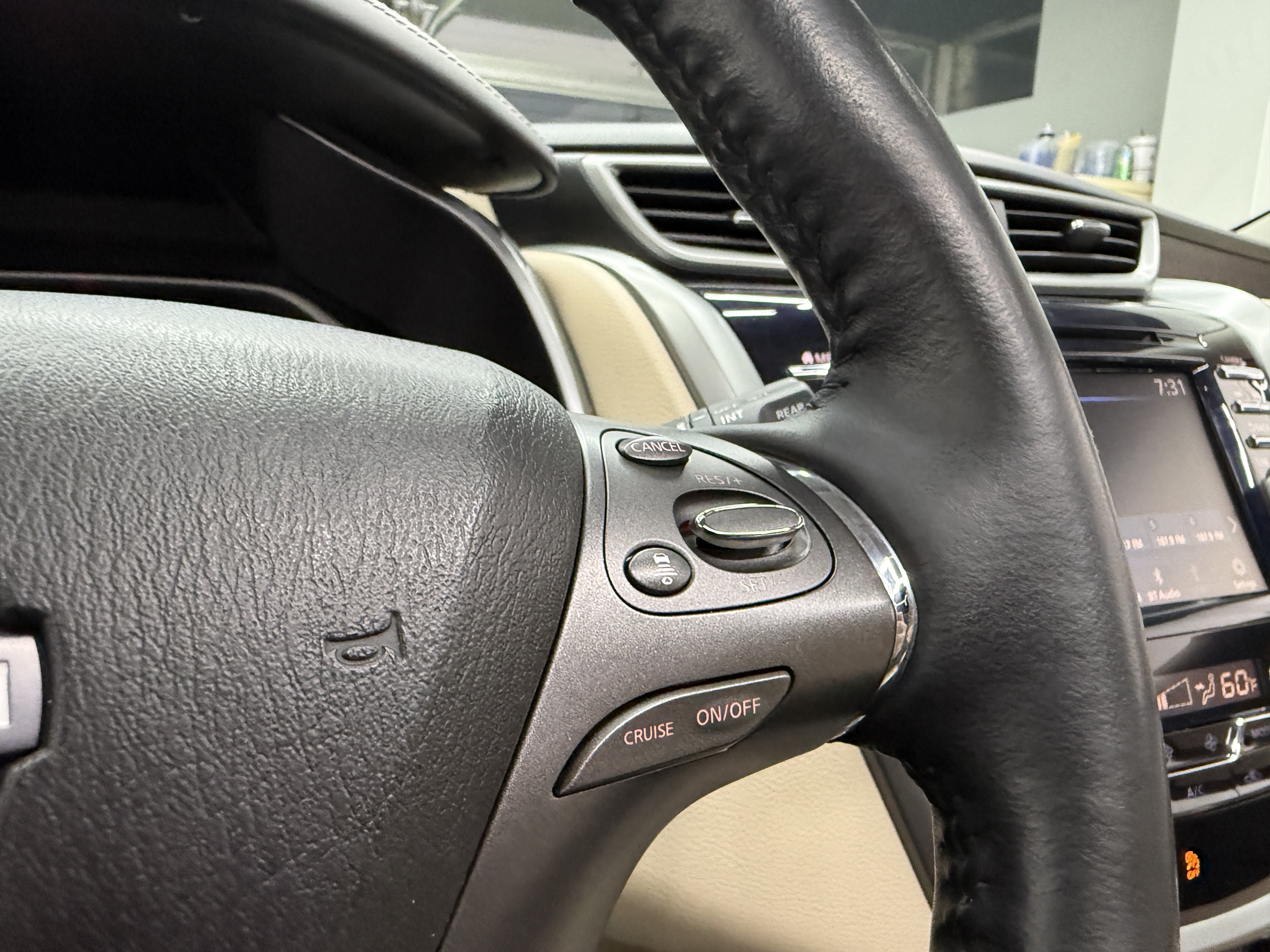 Used 2023 Nissan Murano Platinum AWD/4WD image 15