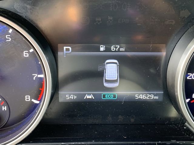 Used 2022 Kia Carnival LX image 20