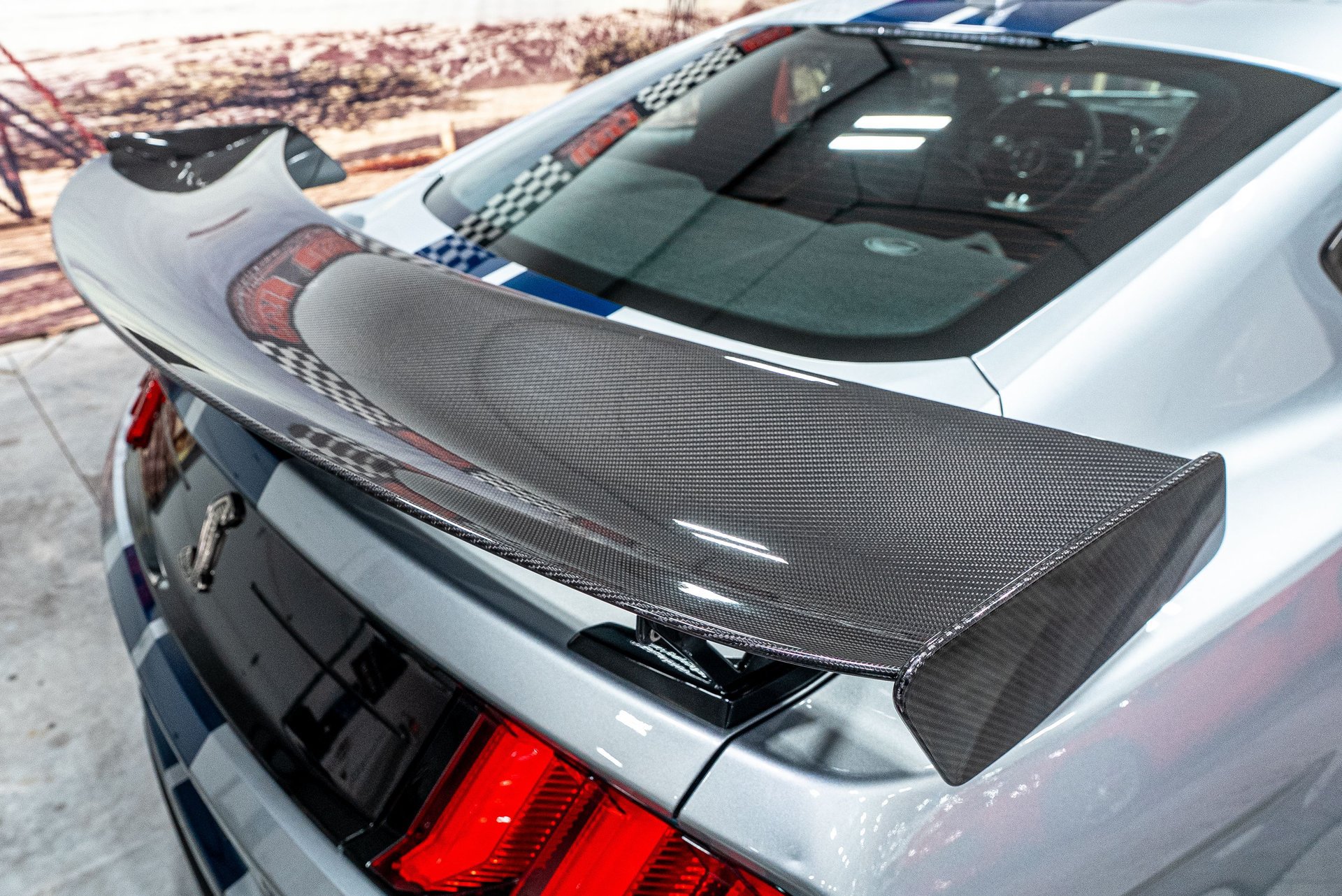 Used 2022 Ford Mustang Shelby GT500 w/ Carbon Fiber Track Pack RWD image 33