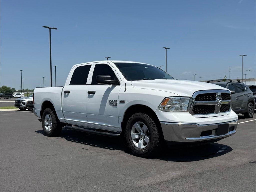 Used 2020 RAM 1500 Tradesman w/ Chrome Appearance Group AWD/4WD image 3