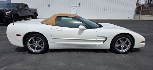 Used 2002 Chevrolet Corvette Convertible w/ Preferred Equipment Group2 RWD image 6