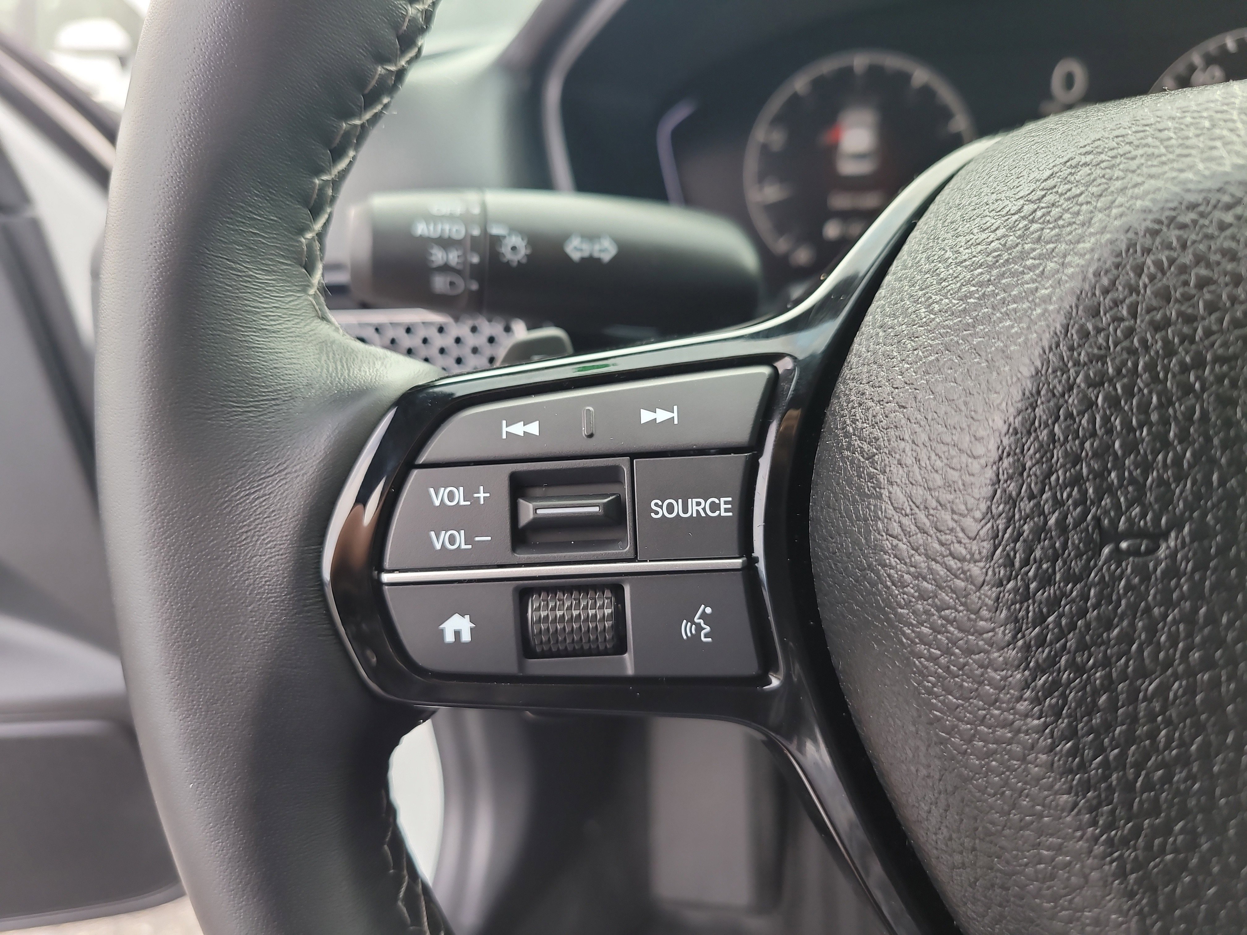 Used 2025 Honda Civic Sport image 26