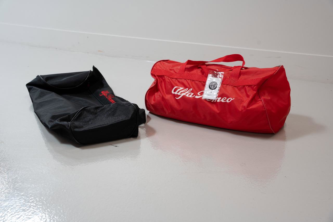 Used 2018 Alfa Romeo 4C Spider image 74