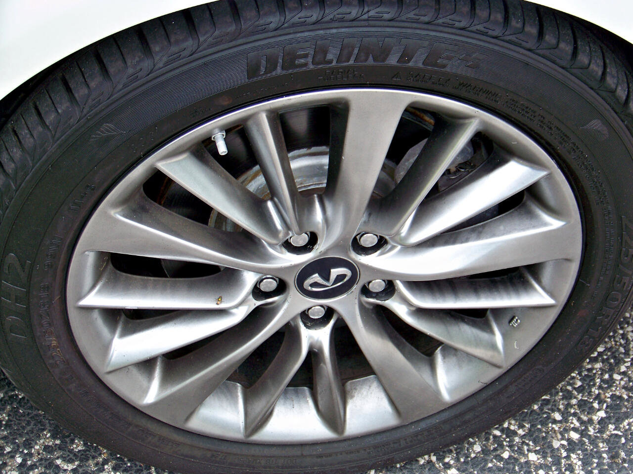 Used 2018 INFINITI Q50 Luxe w/ Cargo Package (L95) image 38