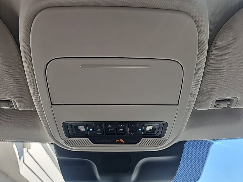 Used 2025 Ford Expedition Platinum w/ Driver's Package image 24