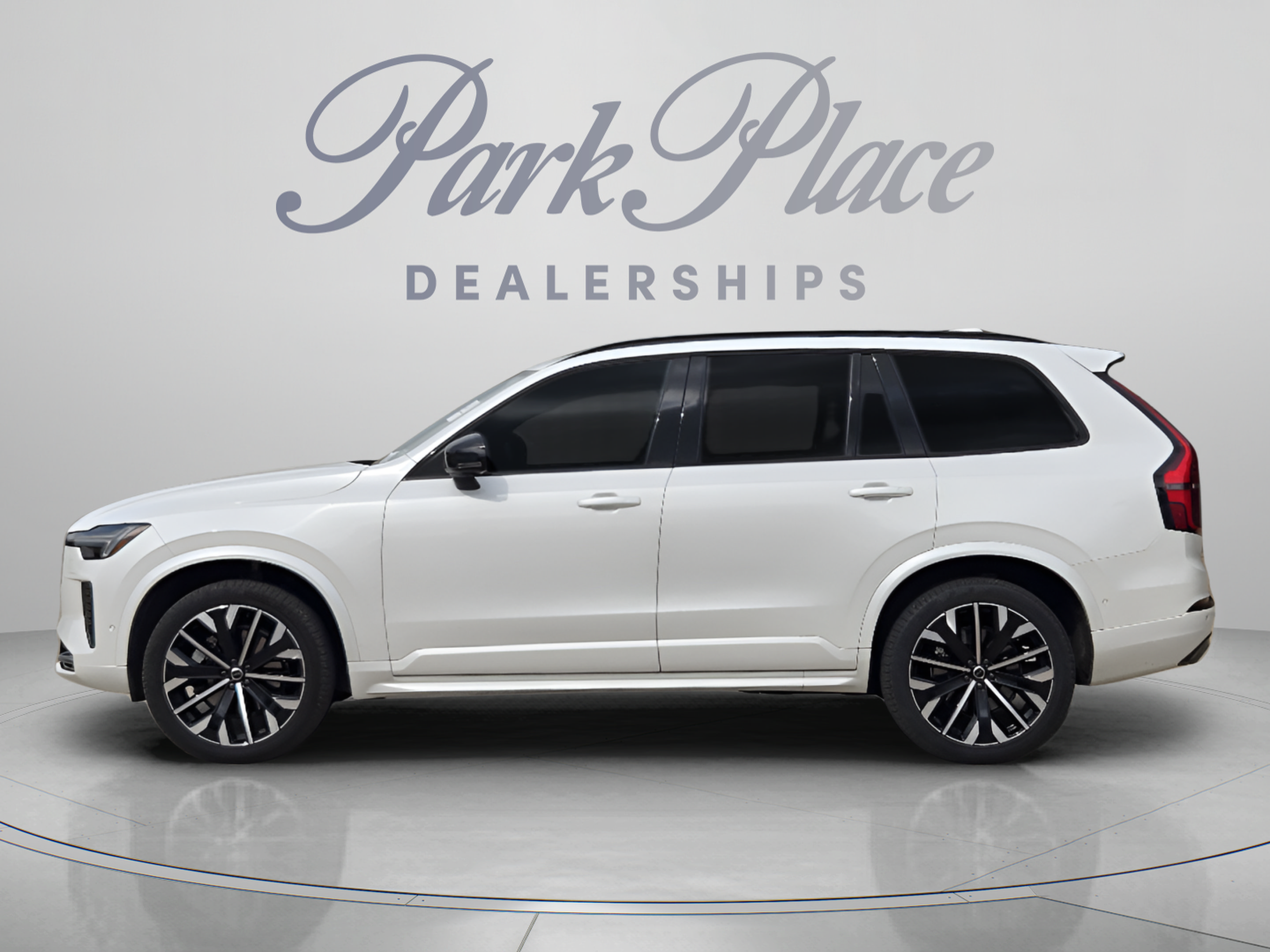 Used 2026 Volvo XC90 B6 Ultra w/ Protection Package Premier AWD/4WD image 3