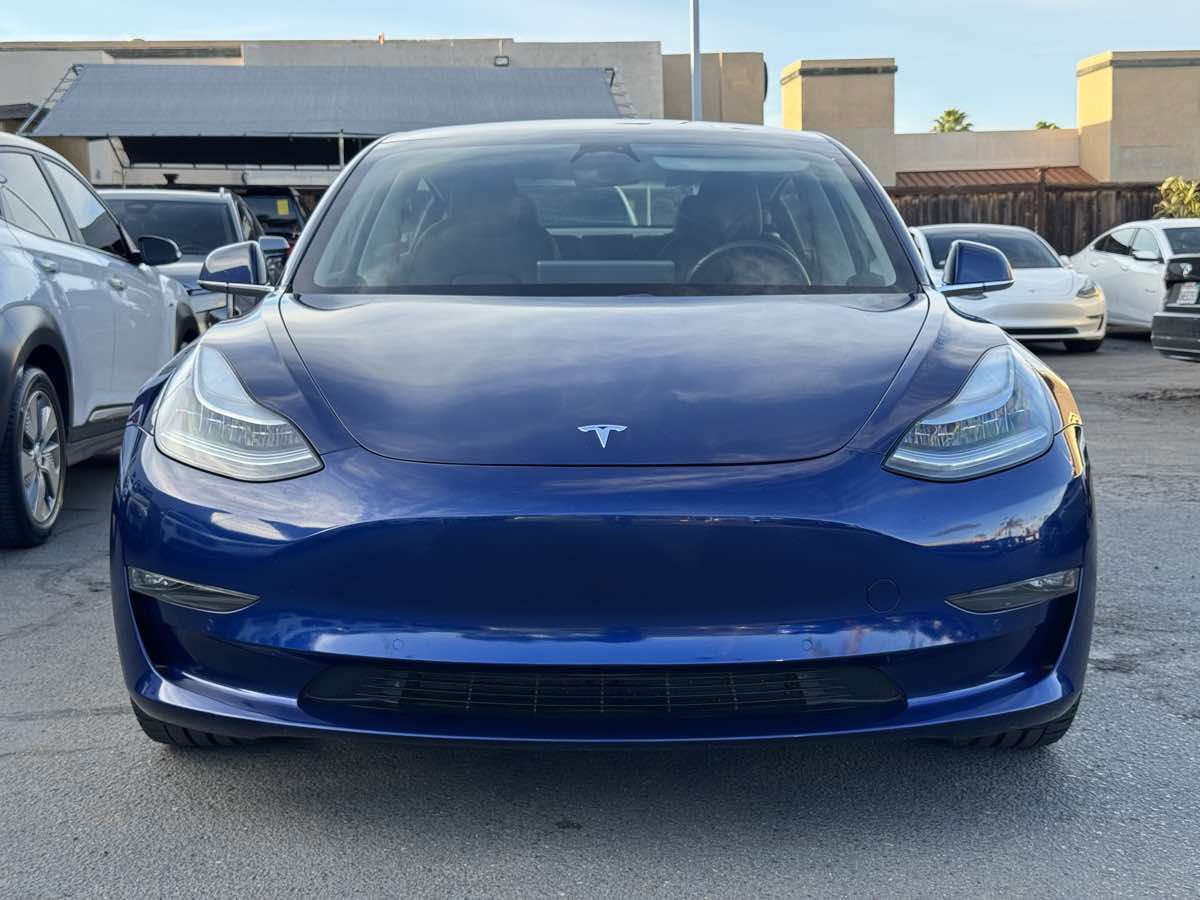Used 2018 Tesla Model 3 image 6