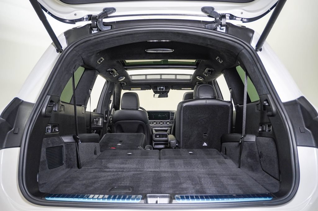 Used 2023 Mercedes-Benz GLS 63 AMG 4MATIC image 30