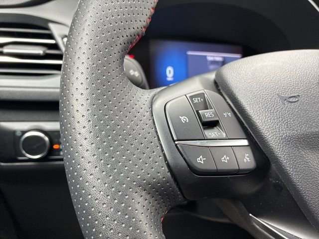 Used 2025 Ford Escape ST-Line image 27