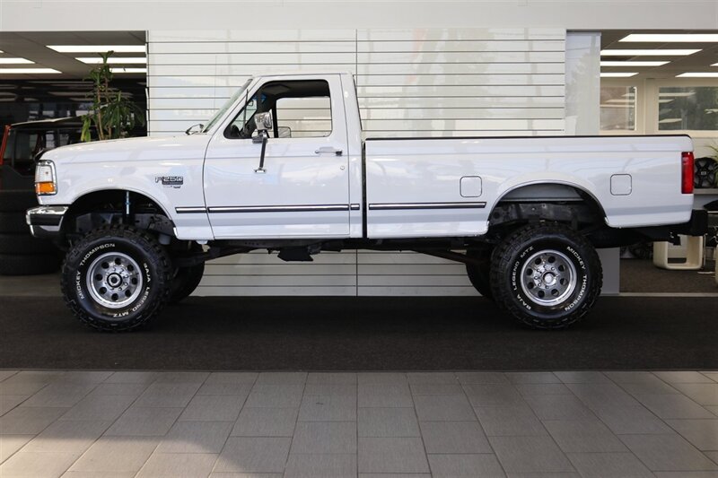 Used 1996 Ford F250 4x4 Regular Cab image 4