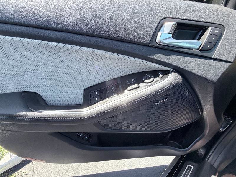 Used 2016 Kia Optima EX w/ Technology Package FWD image 18