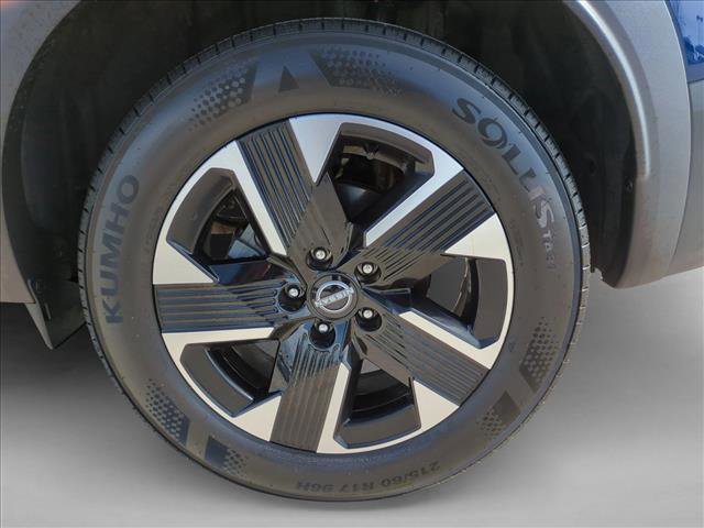 Used 2025 Nissan Kicks SV image 19