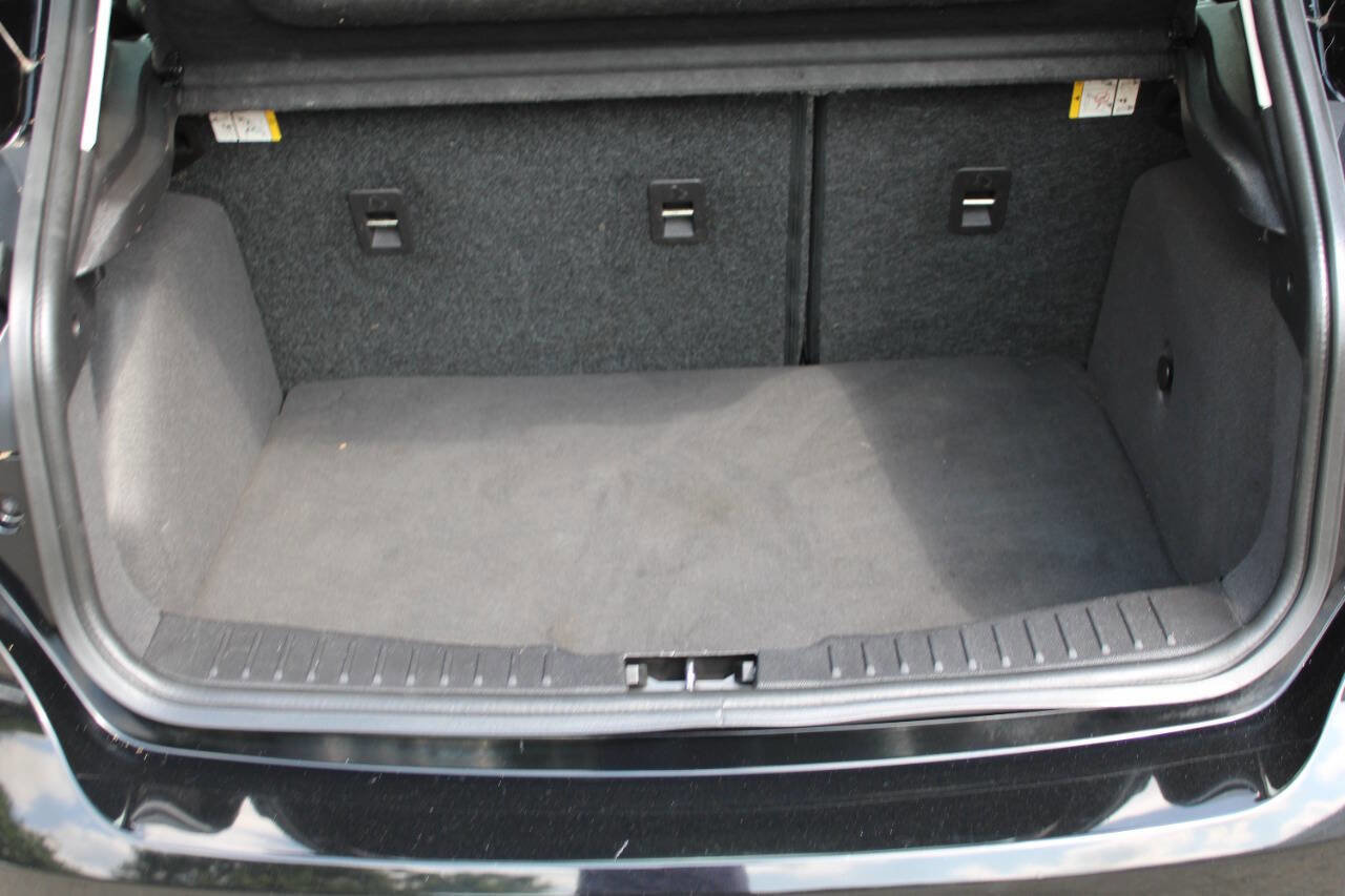 Used 2016 Ford Focus SE image 28