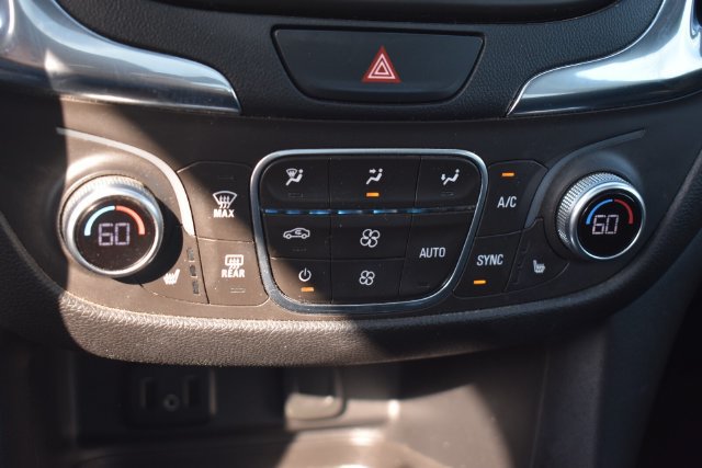 Certified 2018 Chevrolet Equinox LT w/ Sun & Infotainment Package FWD image 31