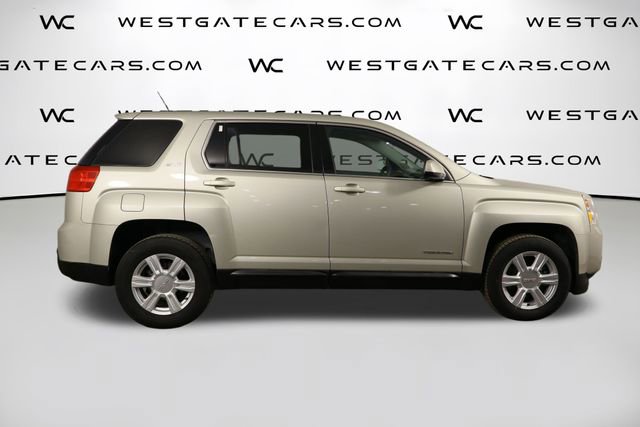 Used 2015 GMC Terrain SLE image 34