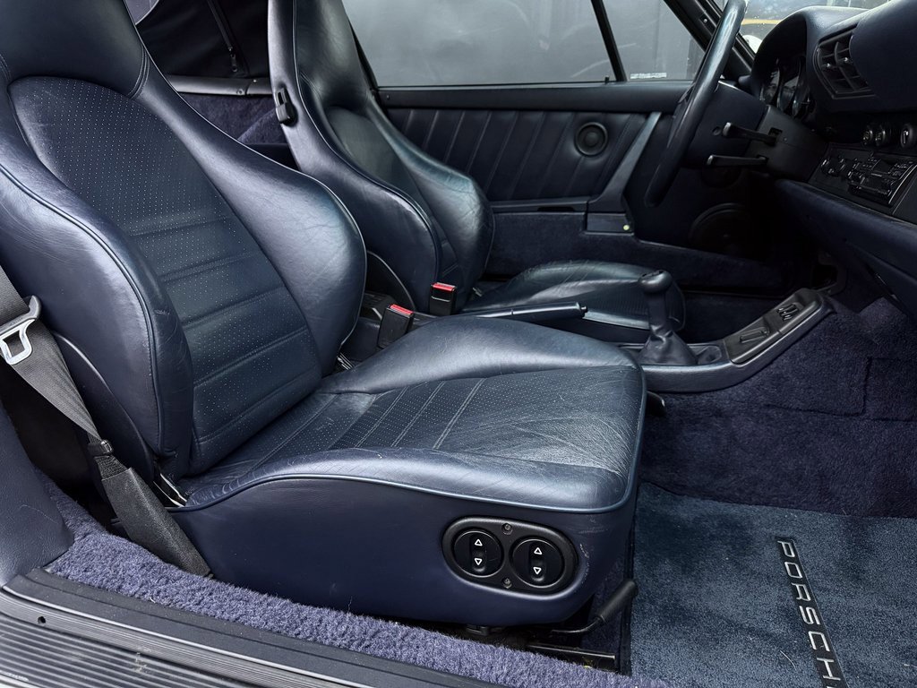 Used 1992 Porsche 911 Carrera image 34