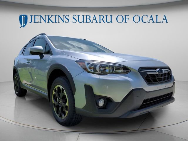 Used 2022 Subaru Crosstrek 2.0i Premium w/ Moonroof Package AWD/4WD image 2
