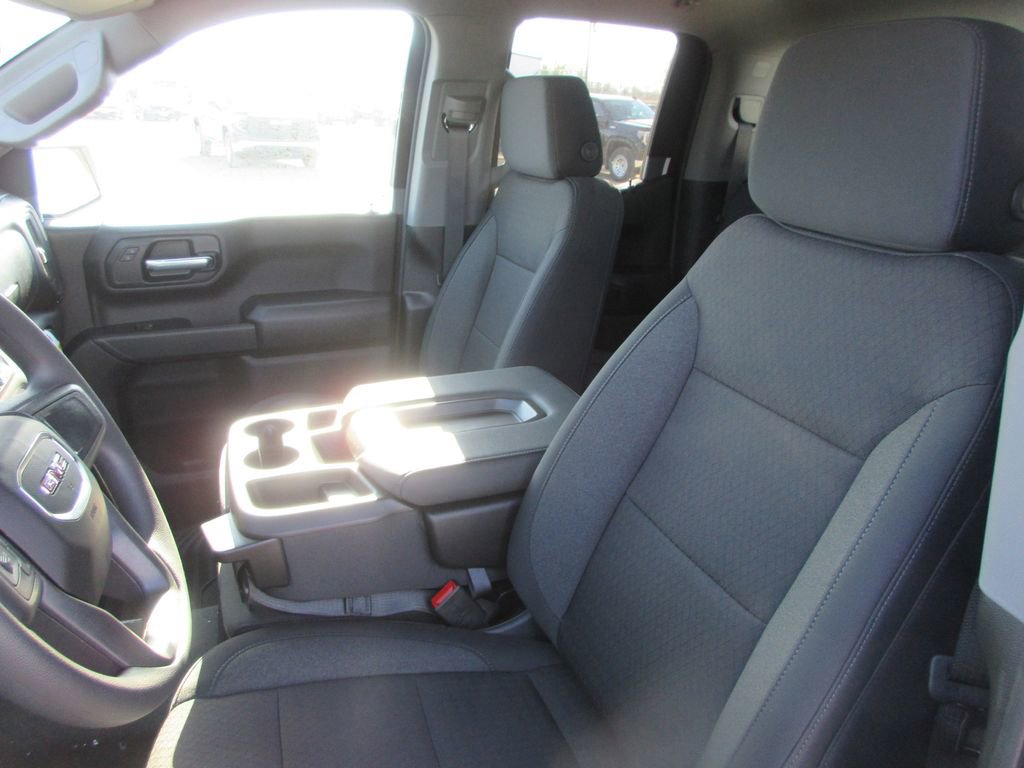 New 2026 GMC Sierra 1500 Pro image 12