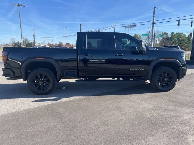 Used 2024 GMC Sierra 2500 AT4 w/ AT4 Preferred Package image 5