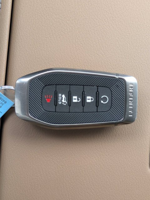 Used 2025 INFINITI QX80 Luxe RWD image 36