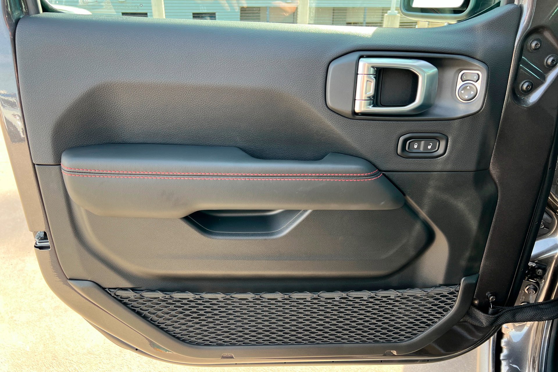 New 2026 Jeep Wrangler Unlimited Rubicon image 14