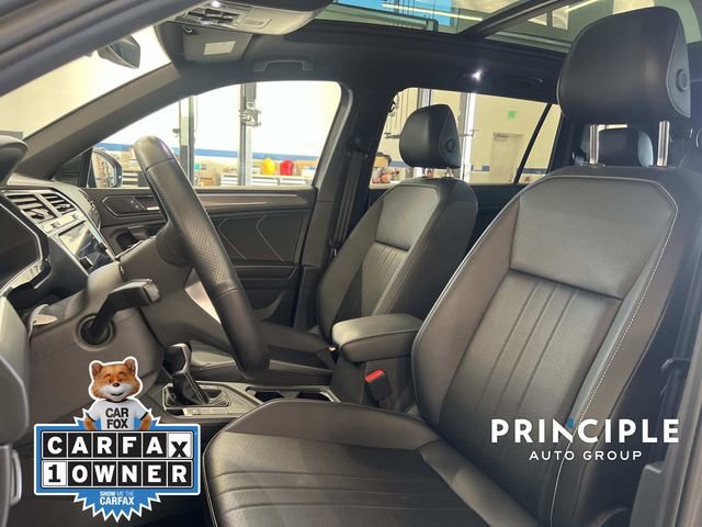 Used 2023 Volkswagen Tiguan SE R-Line FWD image 15