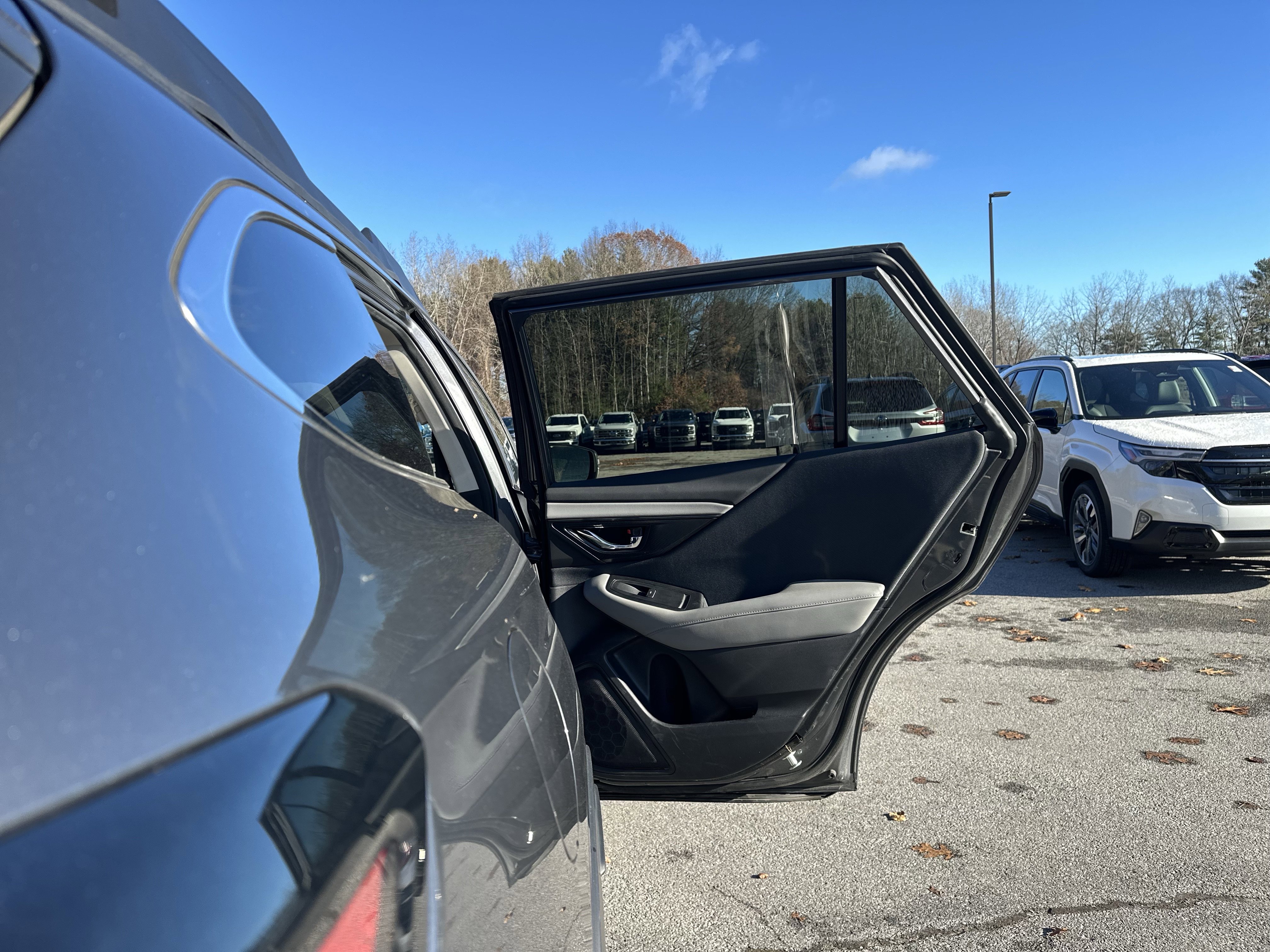 Used 2021 Subaru Outback Premium image 34