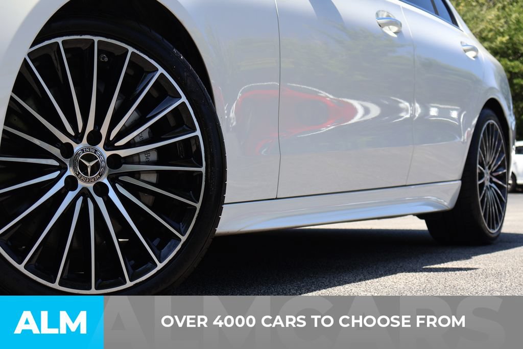 Used 2024 Mercedes-Benz C 300 4MATIC Sedan image 2