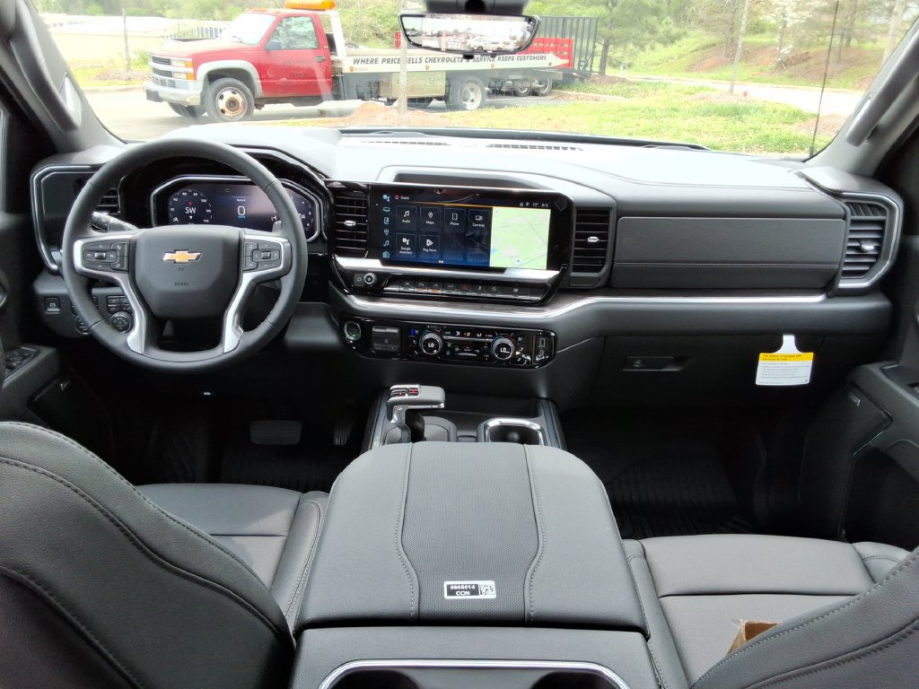 New 2026 Chevrolet Silverado 1500 LTZ w/ LTZ Premium Package AWD/4WD image 20