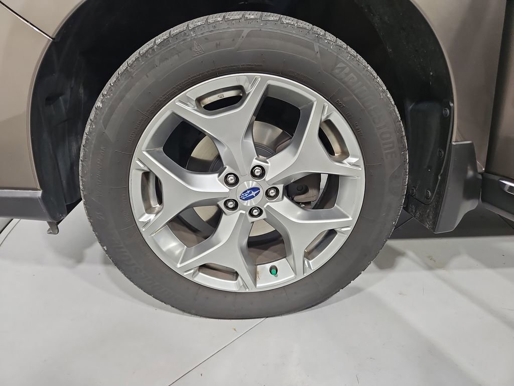 Used 2017 Subaru Forester 2.5i Touring w/ Popular Package #2 image 27