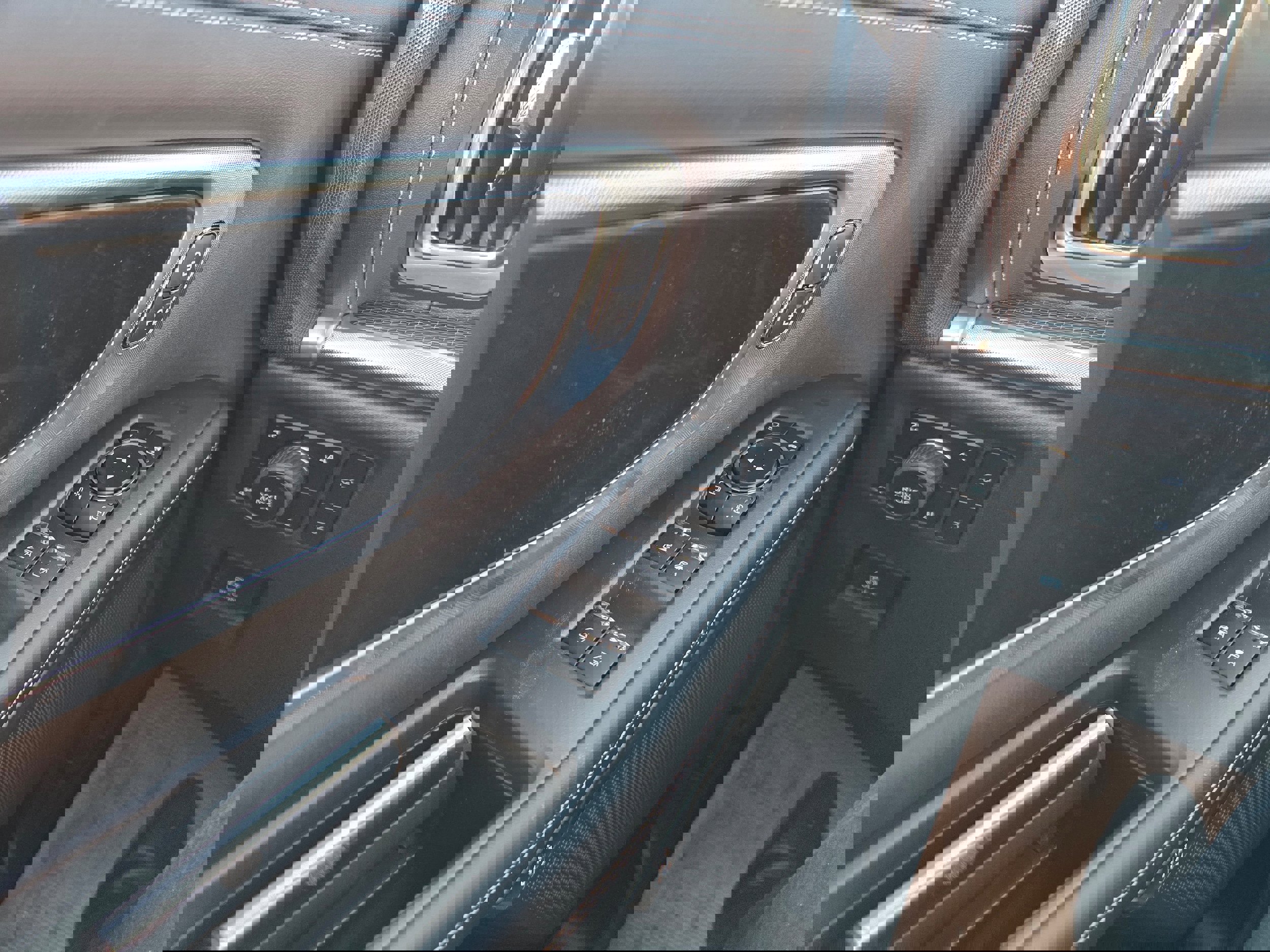 New 2026 Ford Expedition Max Platinum w/ Stealth Appearance Package image 27