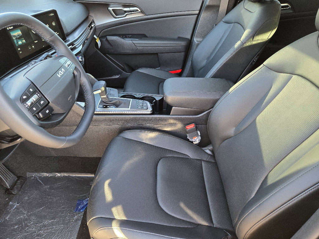 New 2026 Kia Sportage EX w/ EX Panorama Roof Package image 9