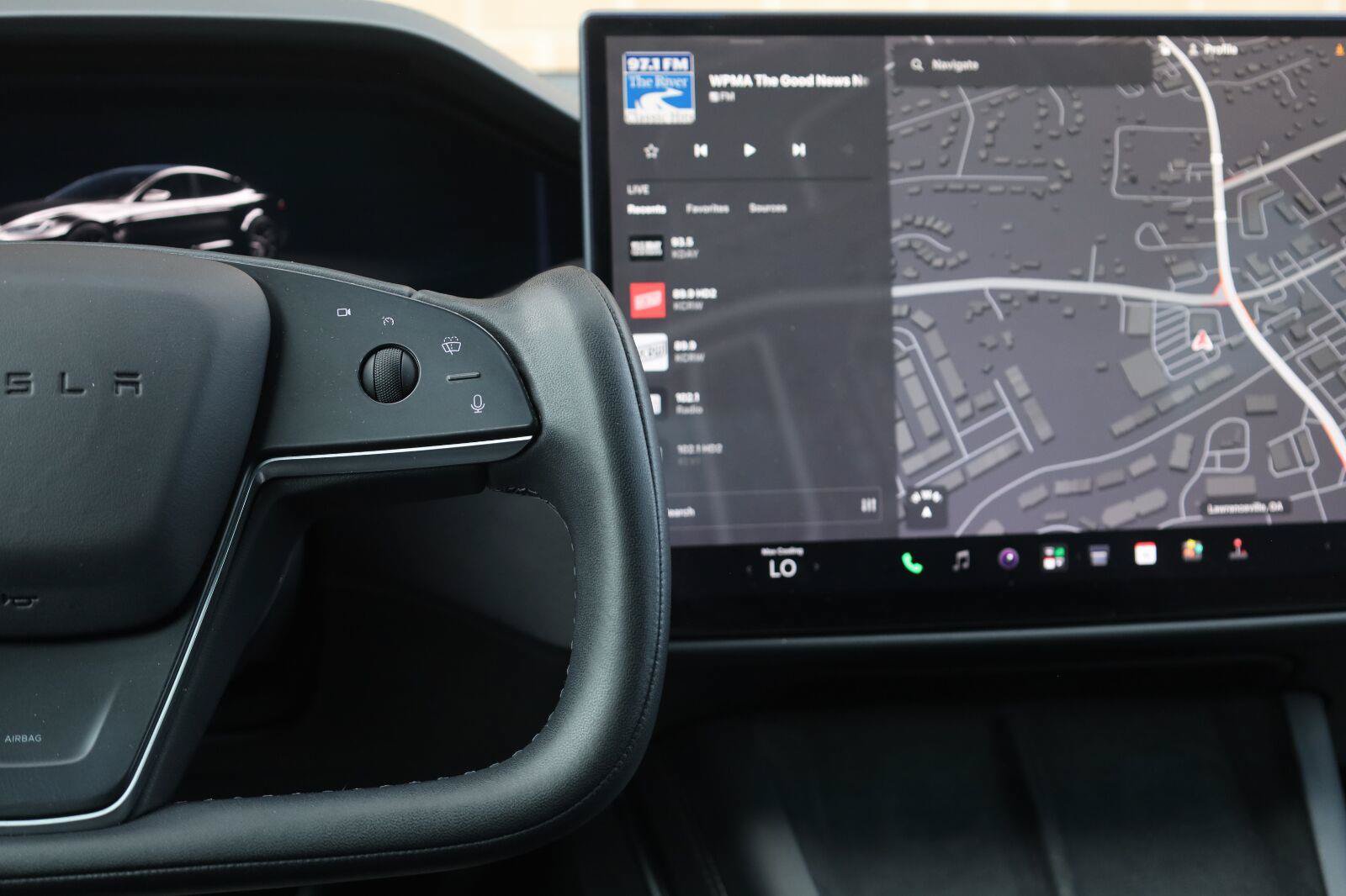Used 2022 Tesla Model S Plaid AWD/4WD image 33