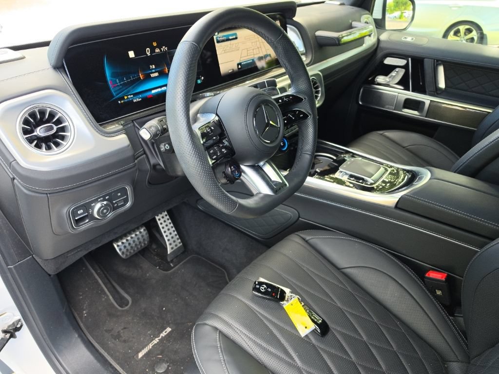 Used 2025 Mercedes-Benz G 63 AMG 4MATIC image 3