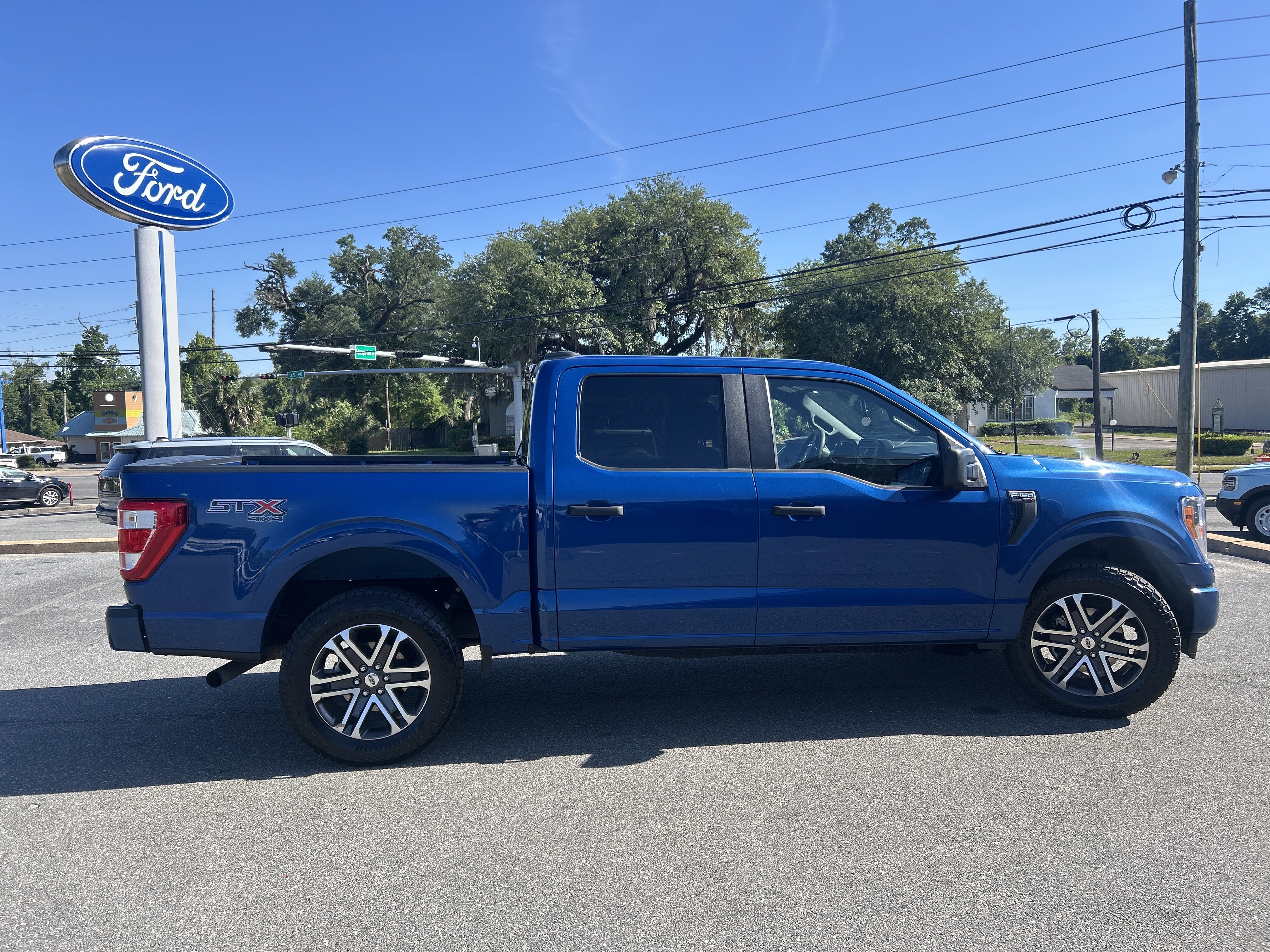 Used 2022 Ford F150 XL w/ STX Appearance Package AWD/4WD image 10