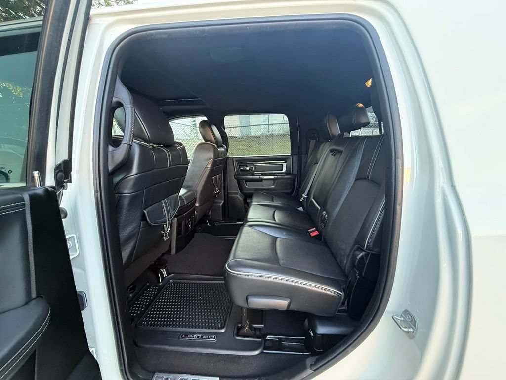 Used 2018 RAM 3500 Laramie Longhorn AWD/4WD image 41