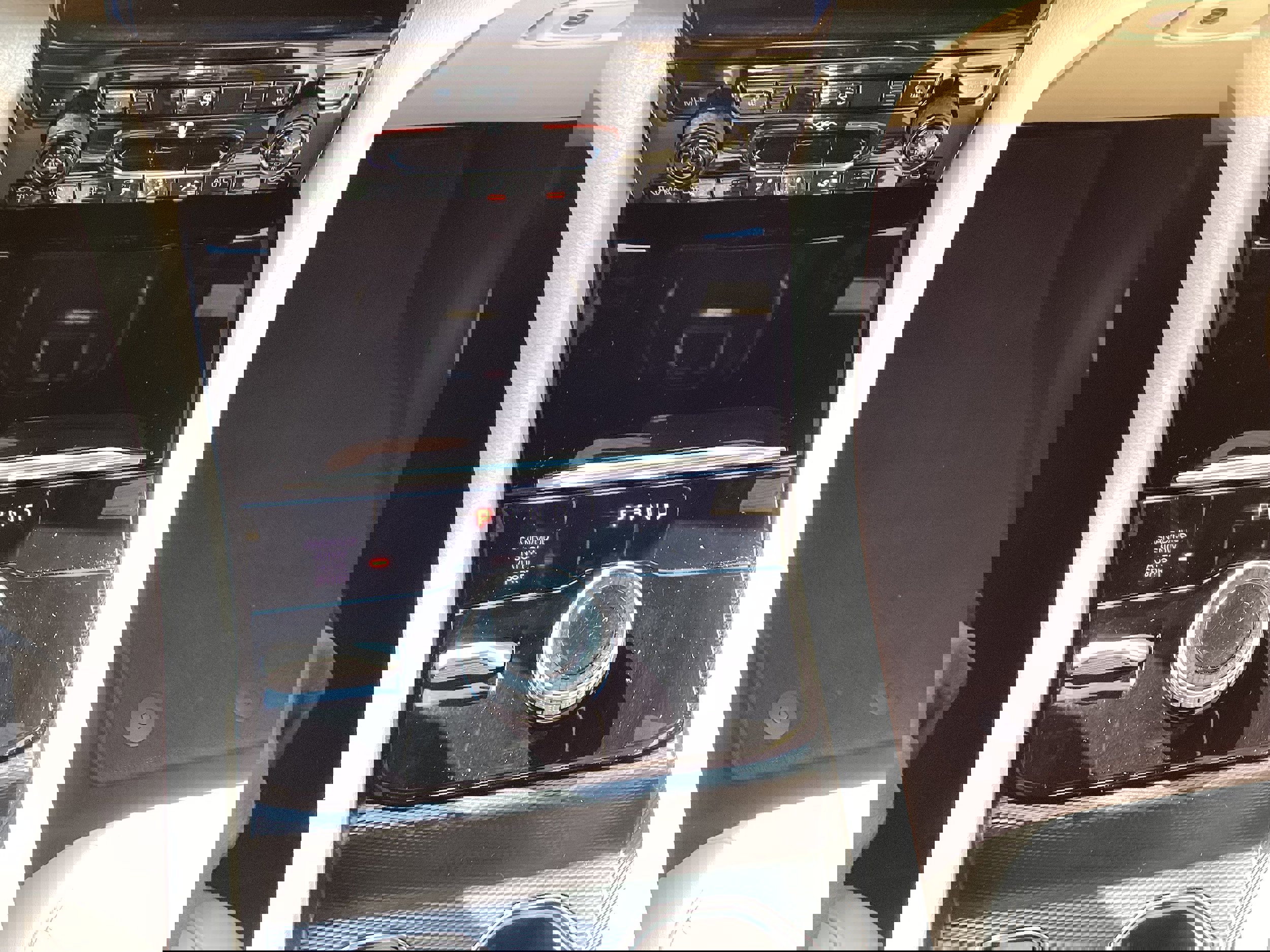 Used 2024 Jeep Grand Cherokee Limited image 20