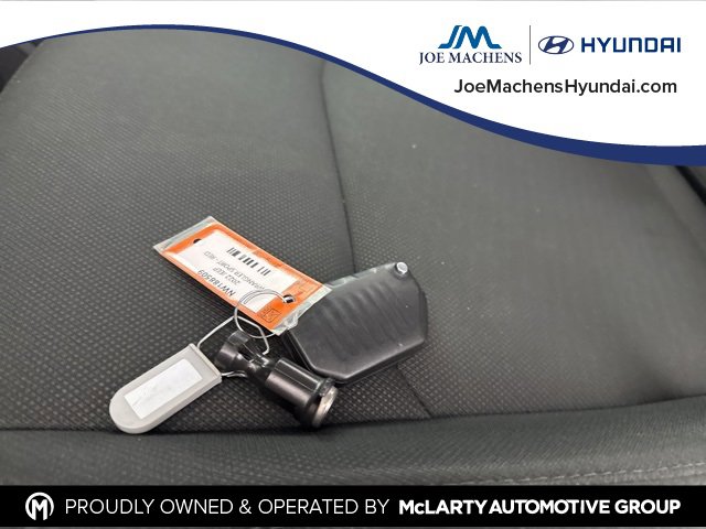 Used 2022 Jeep Wrangler Sport image 30