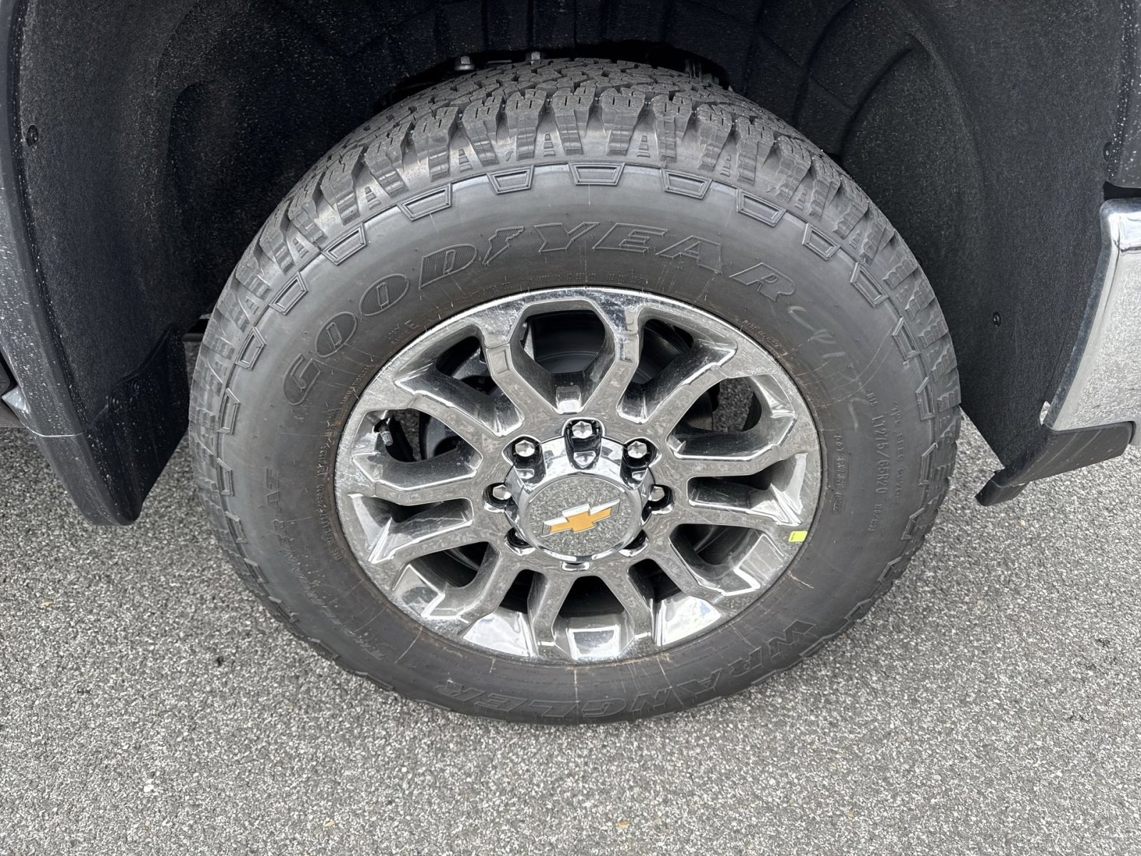 New 2026 Chevrolet Silverado 2500 LTZ w/ LTZ Plus Package AWD/4WD image 12
