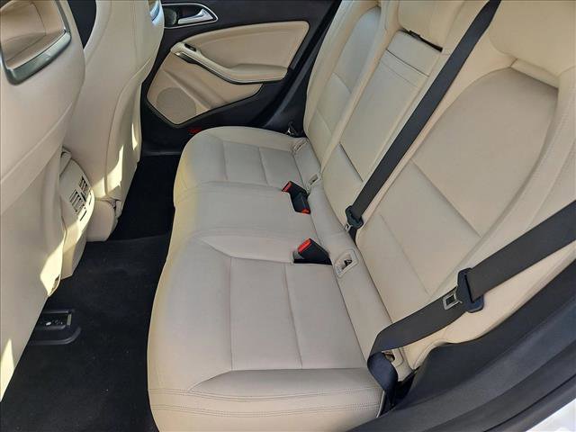 Used 2018 Mercedes-Benz CLA 250 image 18