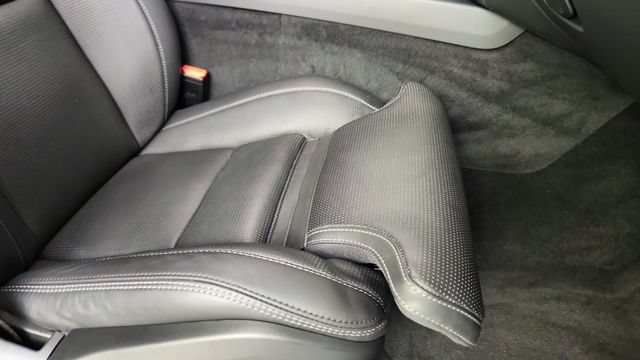 Used 2023 Volvo XC60 B5 Ultimate FWD image 36