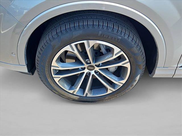 Certified 2025 Audi Q7 2.0T Premium Plus w/ Premium Plus Package image 23