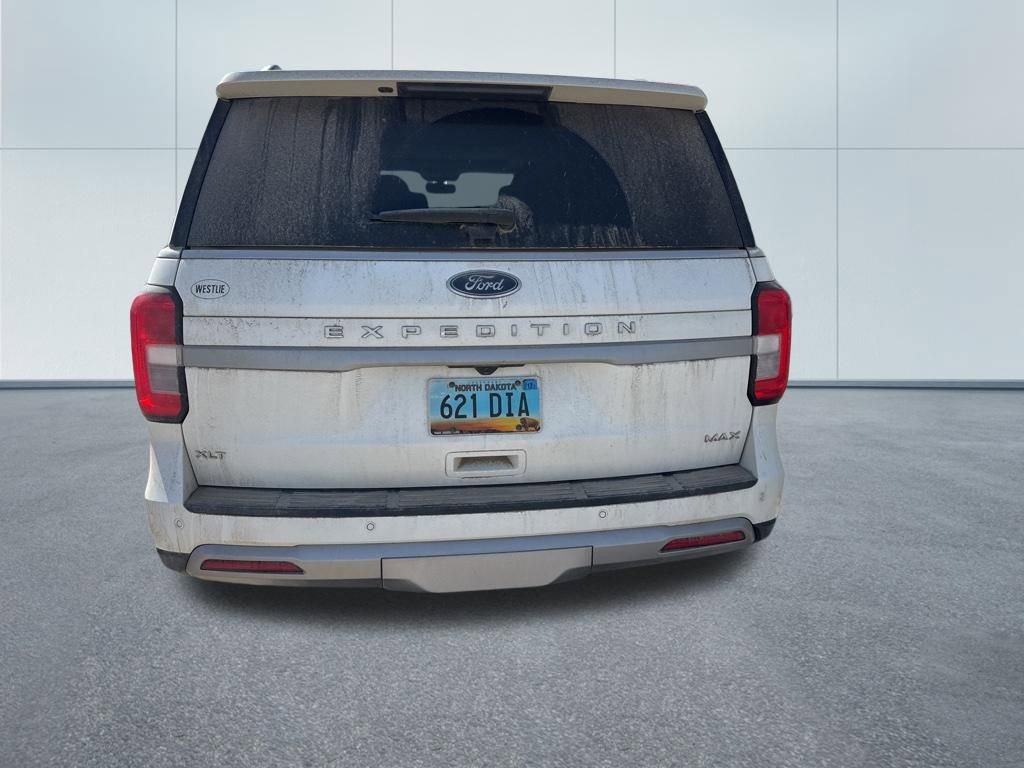 Used 2024 Ford Expedition Max XLT image 6